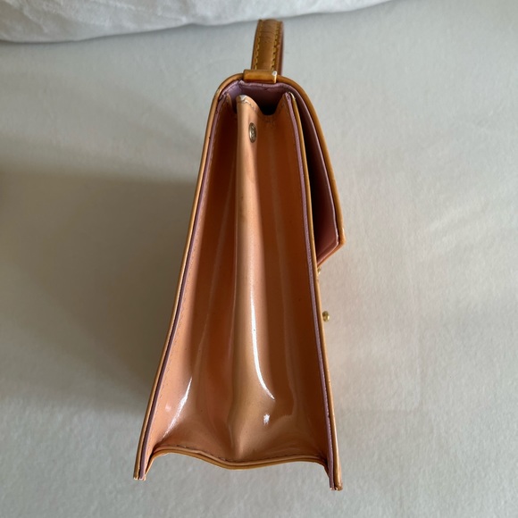 Patent Louis Vuitton top handle bag - Picture 3 of 5